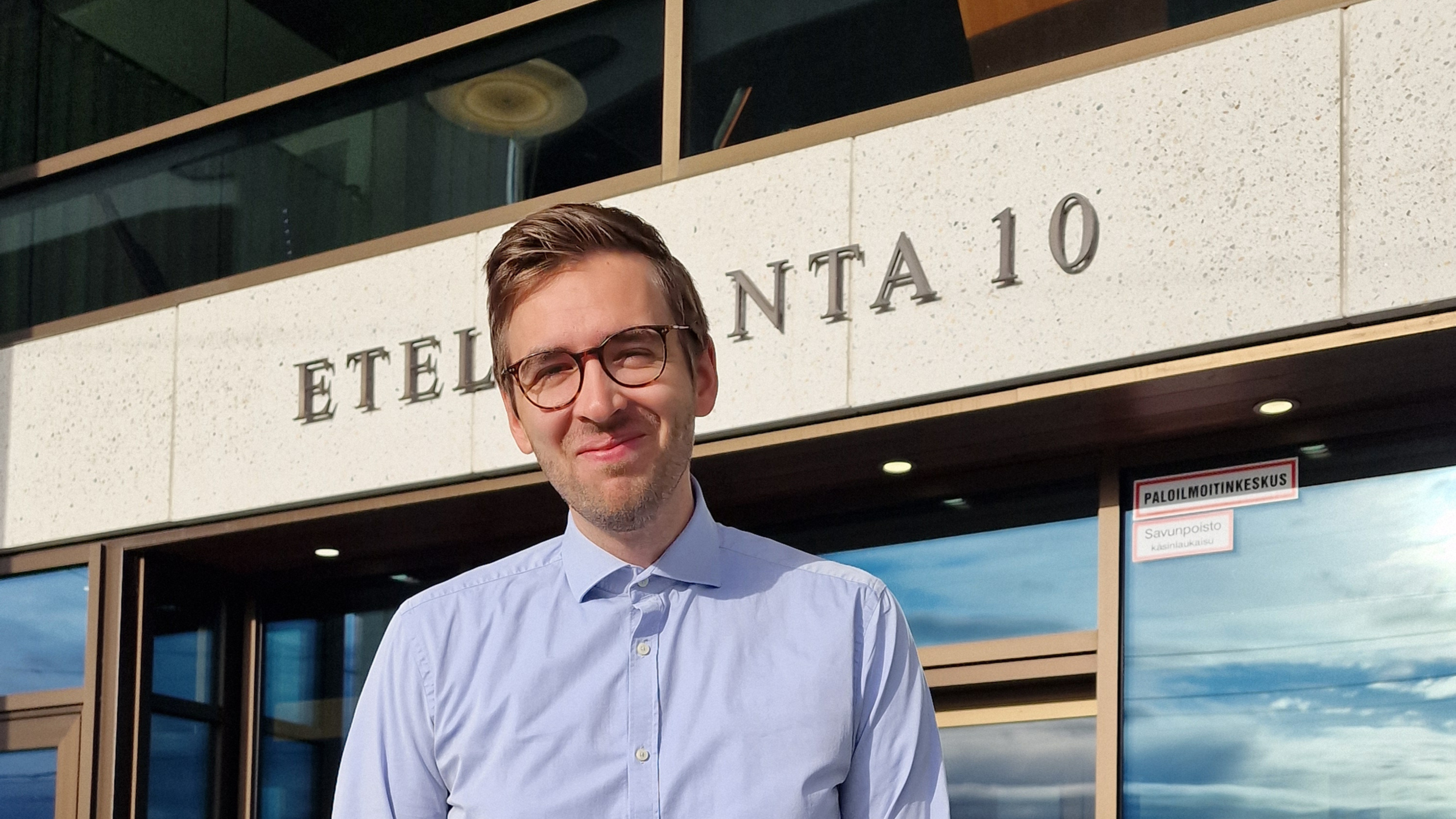 Työ maatalousmuovien kierrätyksen taustalla