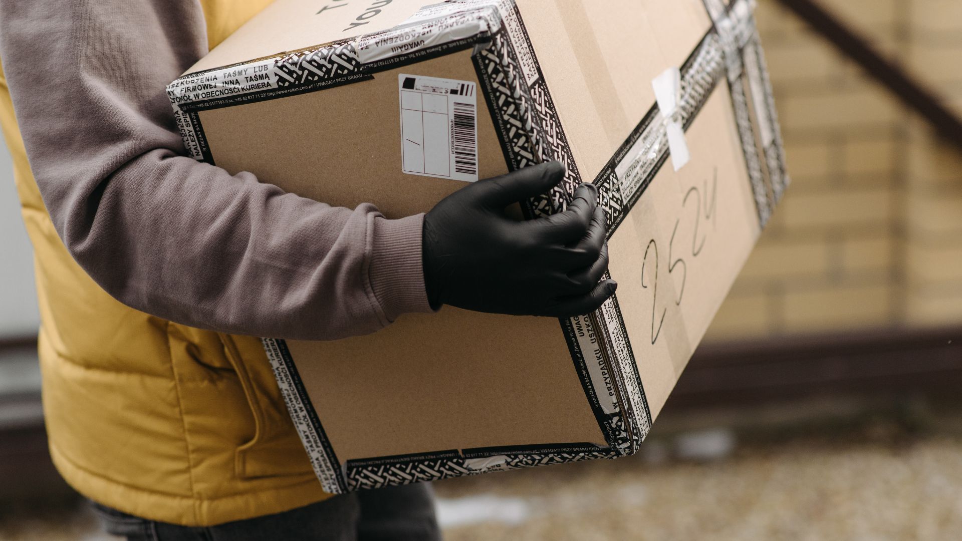 Distance selling and producer responsibility abroad – Do you know your obligations?