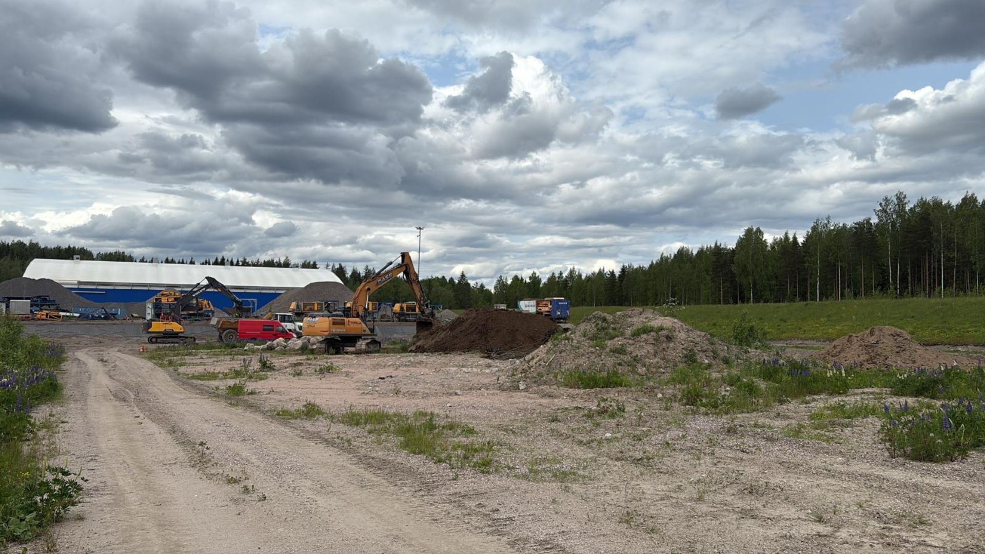 Sumi Sorting Oy:n lajittelulaitoshanke etenee – maanrakennustyöt ovat alkaneet Hausjärven tontilla